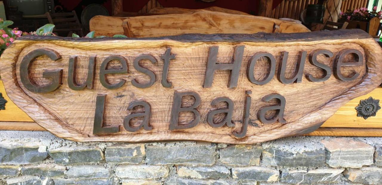 Guest House La Baja Ohrid Bagian luar foto