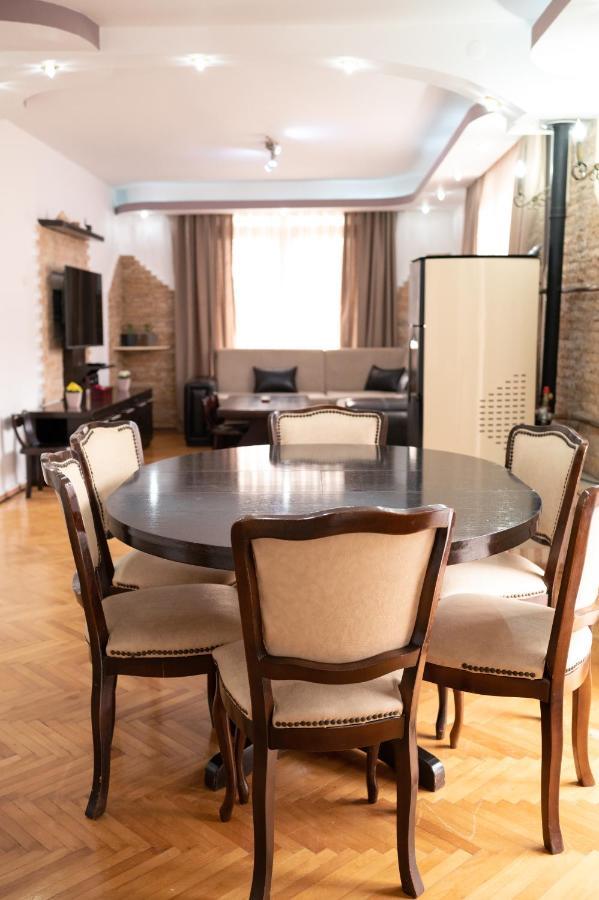Guest House La Baja Ohrid Bagian luar foto