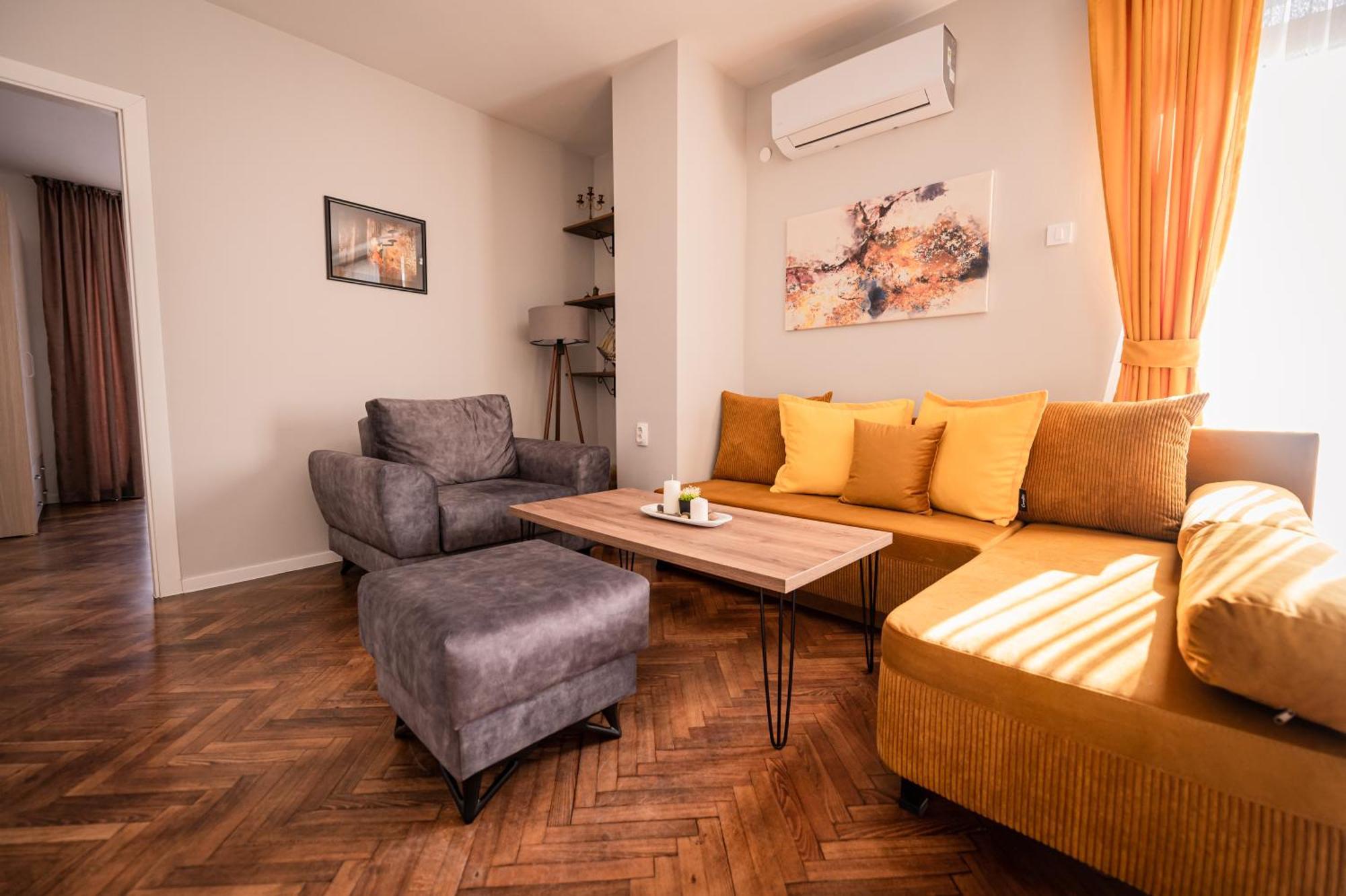 Guest House La Baja Ohrid Bagian luar foto